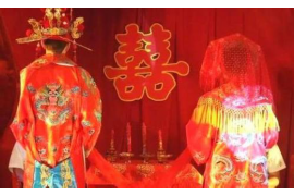 水瓶座女生与哪些星座男生最配? 水瓶座女生与哪些星座男生最配?